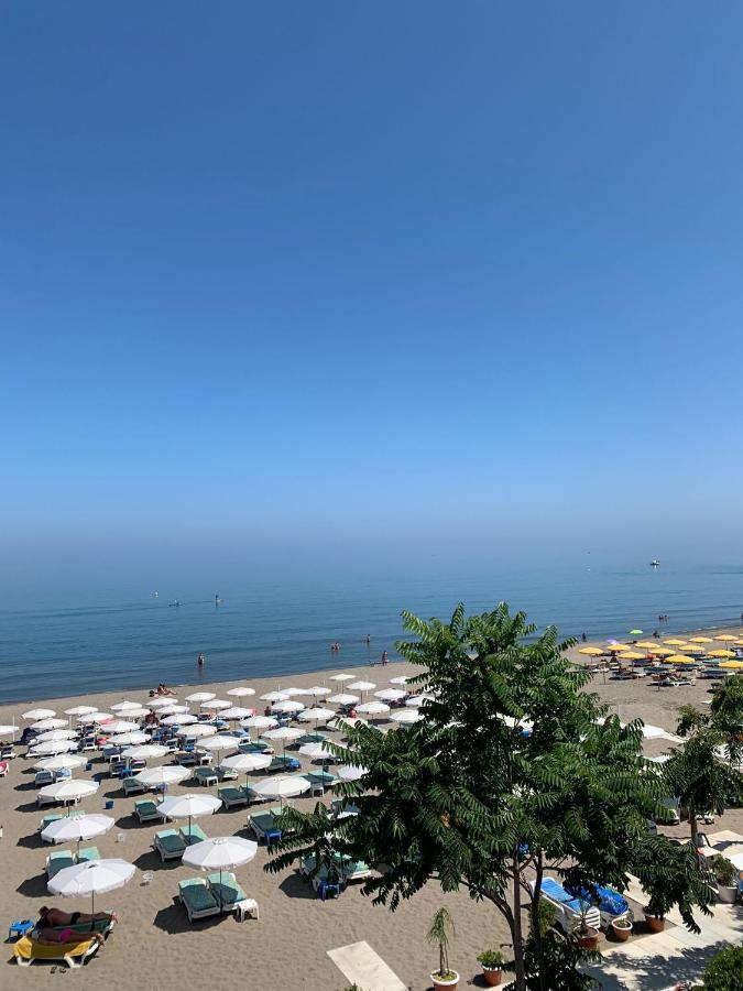 Apartamentos Guaquin Torremolinos Ngoại thất bức ảnh