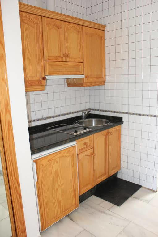 Apartamentos Guaquin Torremolinos Ngoại thất bức ảnh